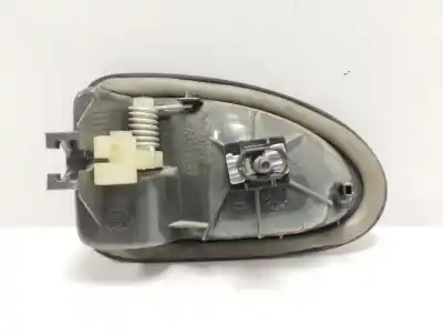 Second-hand car spare part interior right rear handle for renault megane i scenic (ja0) 1.6 16v kaleido 107 cv / 79 kw oem iam references 7700415975  