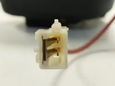 Автозапчастина б/у задній правий ремін безпеки для renault clio ii fase ii (b/cb0) authentique 58 cv / 43 kw посилання на oem iam 7701474913  