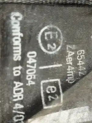 Автозапчасти б/у правый передний ремень безопасности за renault clio ii fase ii (b/cb0) authentique 58 cv / 43 kw ссылки oem iam 8200068564  