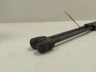 Автозапчасти б/у амортизаторы багажника/двери за RENAULT CLIO II FASE I (B/CBO) 1.4 Alize 75 CV / 55 KW ссылки OEM IAM 7700842256  