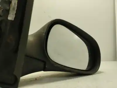 Автозапчасти б/у задний вид справа за renault clio ii fase i (b/cbo) 1.2 ссылки oem iam 8200042362  