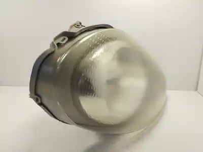 Second-hand car spare part Right Headlight for OPEL VIVARO Furgón 2.7t Corto 101 CV / 74 KW OEM IAM references 7700311372  