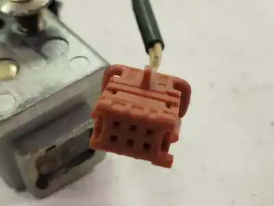 Pezzo di ricambio per auto di seconda mano INTERRUTTORE DI AVVIAMENTO per PEUGEOT 307 CC (S2)  Riferimenti OEM IAM 4162XT  