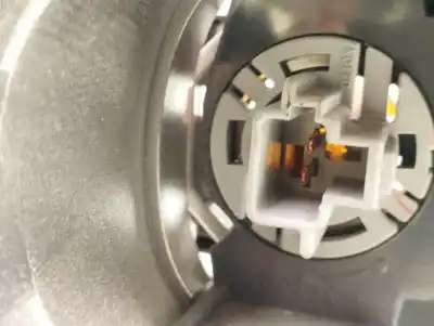 Автозапчасти б/у правый задний фонарь за mazda cx-7 (er) active ссылки oem iam eh6251150h  