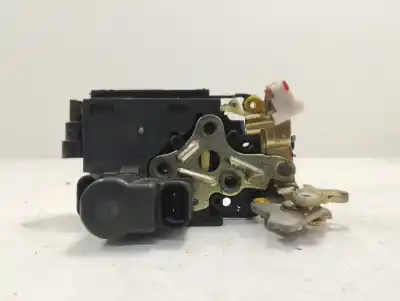 Piesă de schimb auto la mâna a doua încuietoare ușa fațã stânga pentru ssangyong rexton rx 270 full referințe oem iam 7121008032  