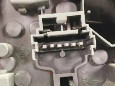 Автозапчасти б/у правый задний фонарь за renault scenic rx4 (ja0) 1.9 dci salomon ссылки oem iam 7700430966  