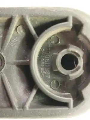 Автозапчасти б/у ручка заднего левого окна за renault clio iii pack authentique ссылки oem iam 7700811387  