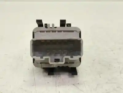 Автозапчастина б/у передні вікний вмикач для RENAULT CLIO III Pack Authentique Посилання на OEM IAM 8200214945  