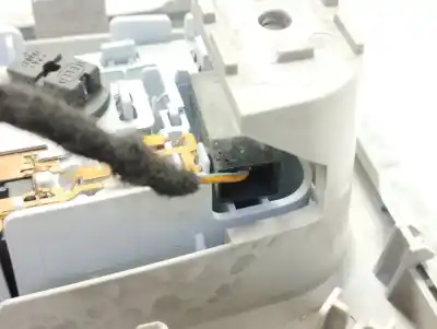 Second-hand car spare part interior light for ford kuga (cbv) trend oem iam references 1531211  