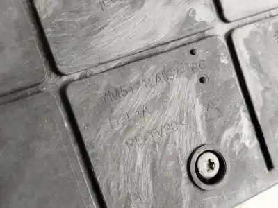 Second-hand car spare part fuse box unit for ford kuga (cbv) titanium oem iam references 8v4112a659ac  