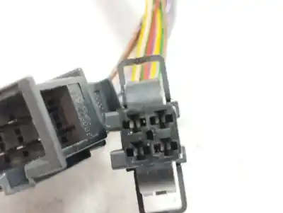 Pezzo di ricambio per auto di seconda mano retrovisore destro per seat toledo ii (1m2) 2.3 v5 20v riferimenti oem iam 1m0857934re  