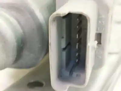 Peça sobressalente para automóvel em segunda mão elevador de vidros traseiro direito por peugeot 207 sport referências oem iam 9224g4