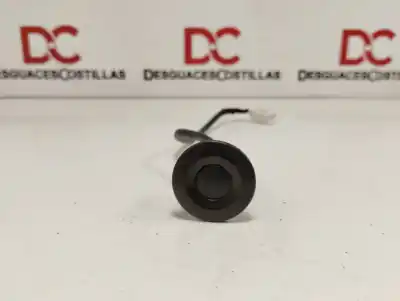 Second-hand car spare part tailgate back door handle for mazda 2 (de_, dh_) 1.3 (de3fs) oem iam references d651624b0b  