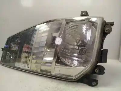 Second-hand car spare part right headlight for renault maxity fg 150.35/45 150 cv / 110 kw oem iam references 7485115786  