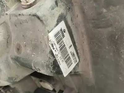 Second-hand car spare part right headlight for renault maxity fg 150.35/45 150 cv / 110 kw oem iam references 7485115786  