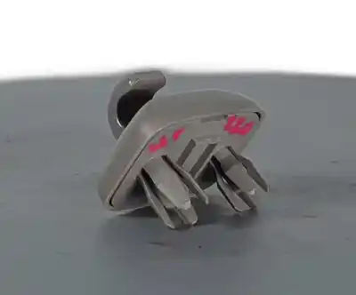 Автозапчасти б/у левая зона за audi a4 b8 (8k2) 2.0 tdi ссылки oem iam 8e0857562  