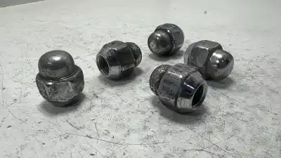 Автозапчасти б/у комплект болтов колеса за kia stonic (ybcuv) drive ссылки oem iam 5295014140