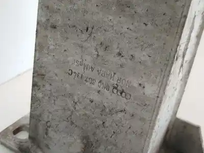 Second-hand car spare part front bumper reinforcement for audi a4 b8 (8k2) 2.0 tdi oem iam references 8k0807113d