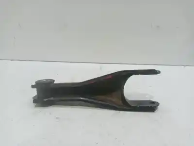 Gebrauchtes Autoersatzteil hintere motorhalterung zum mercedes-benz vito (w638) combi 112 cdi (638.194) 122 cv / 90 kw oem-iam-referenzen 6382420209