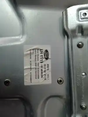 Peça sobressalente para automóvel em segunda mão elevador de vidros dianteira esquerda por ford focus berlina (cap) ambiente (d) referências oem iam 1738645