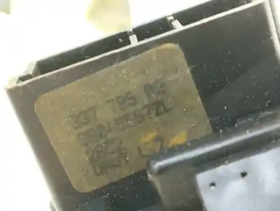 Peça sobressalente para automóvel em segunda mão comutador de limpa vidros por peugeot 106 (s2) max d referências oem iam 96048597zl