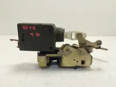 Peça sobressalente para automóvel em segunda mão fechadura da porta traseira direita por peugeot 106 (s2) max d referências oem iam 913846