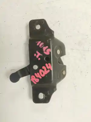 Peça sobressalente para automóvel em segunda mão fechadura do mala por peugeot 106 (s2) max d referências oem iam 871952