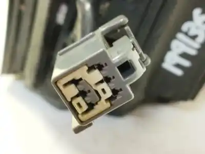 Peça sobressalente para automóvel em segunda mão espelho retrovisor direito por ford focus berlina (cap) ambiente (d) referências oem iam 1510871