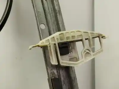 Pezzo di ricambio per auto di seconda mano ALZACRISTALLI ANTERIORE DESTRO per CITROEN XSARA BERLINA 1.9TD Attraction Riferimenti OEM IAM 9222H2  