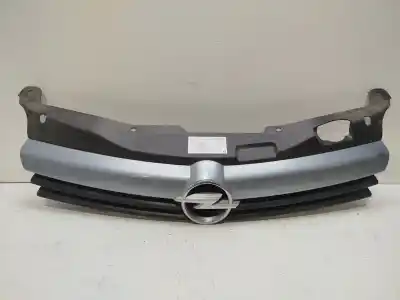 Pièce détachée automobile d'occasion grille avant pour opel astra h berlina cosmo références oem iam 13108463