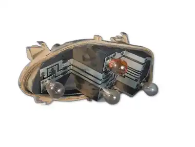 Pezzo di ricambio per auto di seconda mano portalampada per renault clio iii dynamique riferimenti oem iam 89035086  