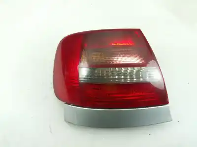 Pezzo di ricambio per auto di seconda mano Lampada Posteriore Sinistra per AUDI A4 B5 (8D2) 1.9 TDI Riferimenti OEM IAM 8D0945095G  
