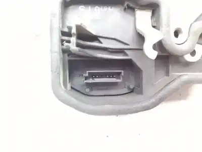 Second-hand car spare part left side door lock for bmw 5 (e60) 520 d oem iam references   