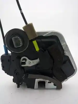 Автозапчастина б/у замок заднього правого дверя для lexus is ii (_e2_) 220d (ale20) посилання на oem iam 6903053090  