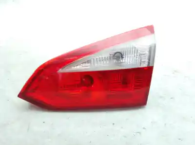 Peça sobressalente para automóvel em segunda mão Farolim Interior Traseiro Direito por FORD FOCUS III 1.6 TDCi Referências OEM IAM BM5113A602BB  