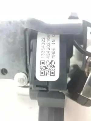 Second-hand car spare part ignition switch for opel corsa e x15 1.3 cdti 08. 68 oem iam references 13364322  