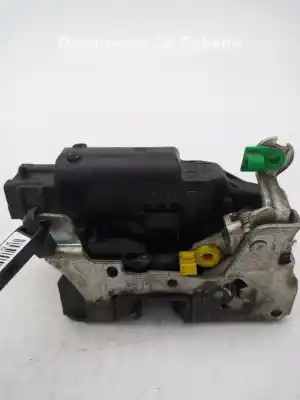 Peça sobressalente para automóvel em segunda mão Fechadura Da Porta Dianteira Direita por IVECO DAILY IV FURGÓN/RANCHERA FAMILIAR 40C13 V. 40C13 V/P Referências OEM IAM   