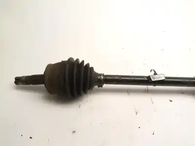 Pezzo di ricambio per auto di seconda mano trasmissione anteriore destra per opel corsa d (s07) 1.4 (l08 l68) riferimenti oem iam   