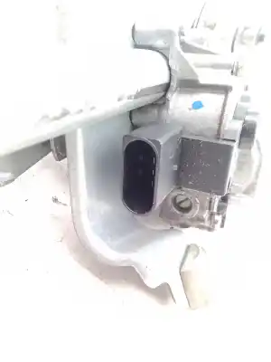 Second-hand car spare part front windshield wiper motor for bmw 1 (e87) 118 d oem iam references 692570601  