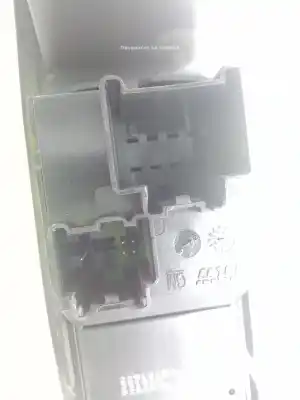 Pièce détachée automobile d'occasion commande de lève vitre avant droit pour opel mokka / mokka x (j13) 1.6 cdti 4x4 (_76) références oem iam 95393864  