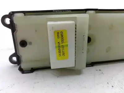 Second-hand car spare part left front power window switch for toyota avensis (_t25_) 2.2 d-4d (adt251_) oem iam references 54035144  