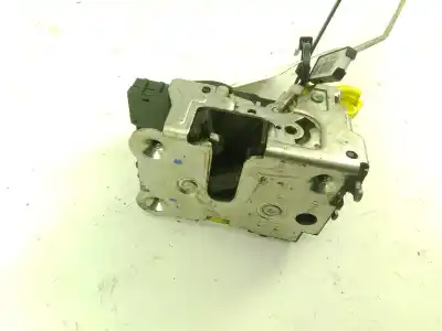 Second-hand car spare part Rear Right Door Lock for DACIA DUSTER 1.5 dCi Diesel FAP CAT OEM IAM references   