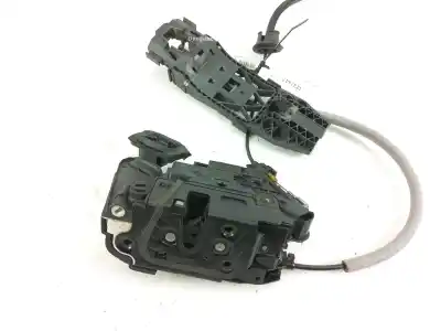 Second-hand car spare part Left Side Door Lock for SEAT LEON ST (5F8) 1.6 TDI OEM IAM references 5K48390150  
