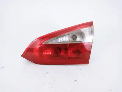 Peça sobressalente para automóvel em segunda mão Farolim Interior Traseiro Direito por FORD FOCUS III 1.6 TDCi Referências OEM IAM BM5113A602B  
