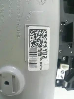 Автозапчастина б/у внутрішне світло для kia stonic (yb) 1.0 t-gdi посилання на oem iam   