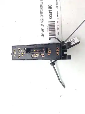 Peça sobressalente para automóvel em segunda mão botão / interruptor elevador vidro dianteiro direito por bmw 3 touring (e46) 330 xd referências oem iam 15869802  