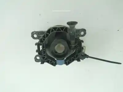 Pezzo di ricambio per auto di seconda mano fendinebbia sinistra per dacia duster 1.5 dci diesel fap cat riferimenti oem iam   