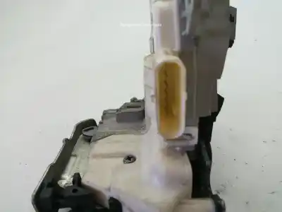 Автозапчастина б/у замок заднього правого дверя для audi a4 b8 avant (8k5) 2.0 tdi посилання на oem iam 8k0839016c  