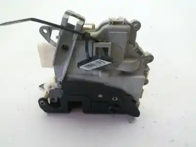 Автозапчастина б/у замок заднього правого дверя для audi a4 b8 avant (8k5) 2.0 tdi посилання на oem iam 8k0839016c  