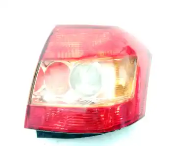Gebrauchtes Autoersatzteil Heckleuchte Rechts zum TOYOTA COROLLA (_E12_) 1.6 VVT-i (ZZE121_) OEM-IAM-Referenzen 8156002301  